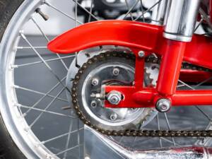 Image 43/50 of MV Agusta DUMMY (1957)