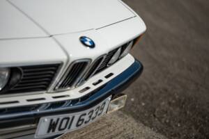 Bild 35/44 von BMW 628 CSi (1900)