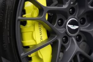 Bild 49/50 von Aston Martin V8 Vantage AMR (2020)