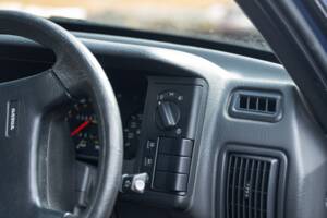 Immagine 30/50 di Volvo 440 Turbo (1992)