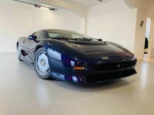 Bild 4/17 von Jaguar XJ 220 (1994)