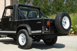 Image 32/50 of Jeep CJ-8 (1984)