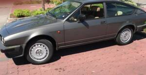 Afbeelding 7/20 van Alfa Romeo GTV 6 2.5 (1981)