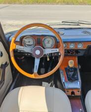 Image 31/50 of Alfa Romeo 2000 Berlina (1972)