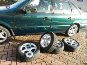 Bild 16/40 von Volkswagen Passat 2.0 (1995)