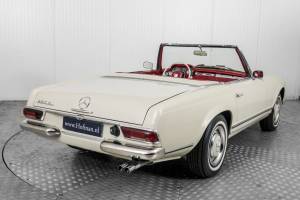 Immagine 26/50 di Mercedes-Benz 230 SL (1964)