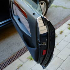 Image 139/171 of Mercedes-Benz E 220 (1994)