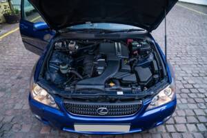 Bild 41/50 von Lexus IS 200 (2002)