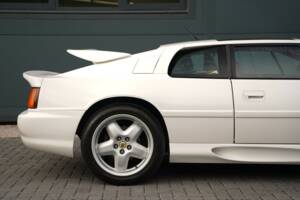 Image 23/50 of Lotus Esprit S4 (1994)