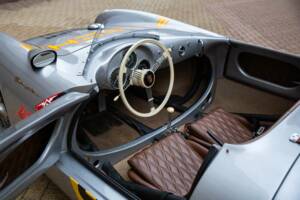 Imagen 2/50 de Porsche 550 Spyder RS 1500 (2015)