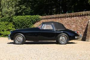 Image 13/50 of Jaguar XK 150 3.4 S DHC (1958)