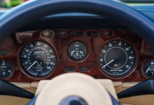 Image 18/26 of Aston Martin V8 EFi Volante (1986)