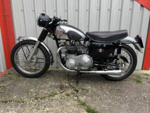 Image 2/31 of Matchless DUMMY (1959)