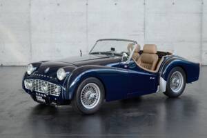 Image 2/50 of Triumph TR 3A (1959)