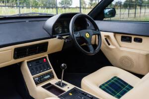 Imagen 37/58 de Ferrari Mondial T (1990)