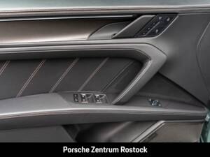 Imagen 22/35 de Porsche Cayenne Turbo E-Hybrid (1900)