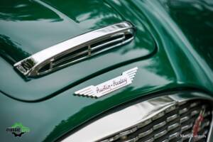 Image 31/59 of Austin-Healey 100&#x2F;6 (BN6) (1958)