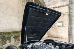 Afbeelding 64/75 van Aston Martin DB 5 Volante (1964)