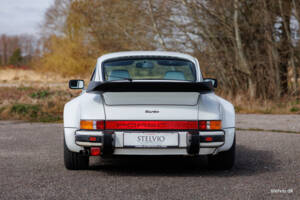 Image 17/46 of Porsche 911 Turbo 3.3 (1980)