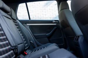 Bild 34/50 von Volkswagen Golf V GTI (2006)