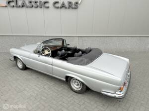 Imagen 11/35 de Mercedes-Benz 280 SE (1970)