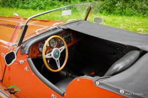 Image 29/49 of Morgan 4&#x2F;4 1600 (1986)