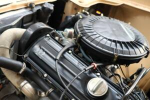 Imagen 41/50 de Audi 80 GL (1979)
