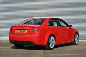 Image 12/50 of Audi RS4 (2006)