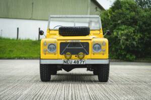 Image 14/98 of Land Rover 109 (1983)