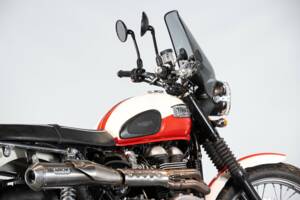 Image 9/50 of Triumph DUMMY (2014)
