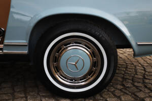 Bild 25/40 von Mercedes-Benz 280 SL (1970)