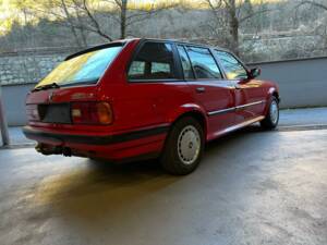 Bild 64/108 von BMW 325ix (1989)