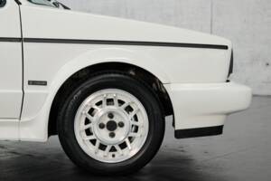Image 41/50 of Volkswagen Golf Mk I Convertible 1.8 (1989)