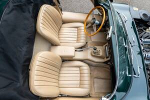 Image 26/48 de Jaguar Type E 4.2 (1965)