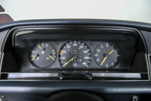 Image 30/50 de Mercedes-Benz 190 D (1986)