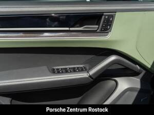 Imagen 28/38 de Porsche Cayenne Coupé E-Hybrid (2026)