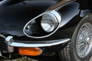 Image 32/50 de Jaguar Type E V12 (1974)