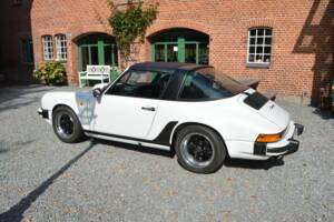 Bild 3/15 von Porsche 911 Carrera 3.2 (1986)