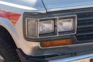 Image 45/46 of Toyota Land Cruiser FJ 62 (1988)