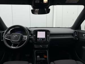 Imagen 5/34 de Volvo XC40 Recharge Pure Electric (2022)