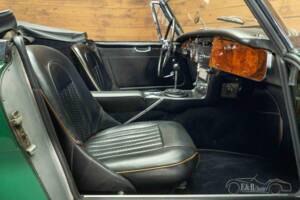 Imagen 9/19 de Austin-Healey 3000 Mk III (BJ8) (1965)