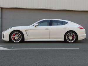 Bild 6/99 von Porsche Panamera Turbo (2009)