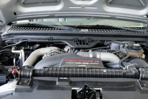 Image 27/41 de Ford F-350 Super Duty (2004)