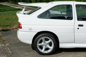 Bild 31/39 von Ford Escort RS Cosworth (1992)