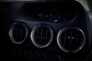 Bild 91/98 von Ferrari 550 Maranello (1998)