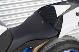 Image 36/47 of BMW HP2 Sport (2010)