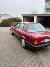 Bild 1/4 von BMW 320i (1987)