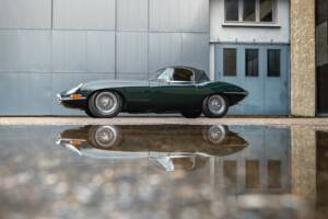 Image 14/48 de Jaguar Type E 4.2 (1965)