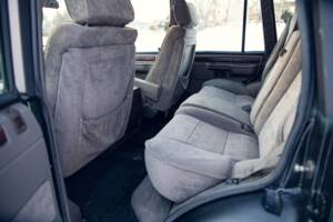 Obraz 36/39 pojazdu Land Rover Range Rover Classic Vogue SEi (1993)