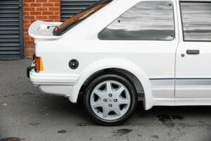 Afbeelding 18/39 van Ford Escort RS 1600 turbo (1985)